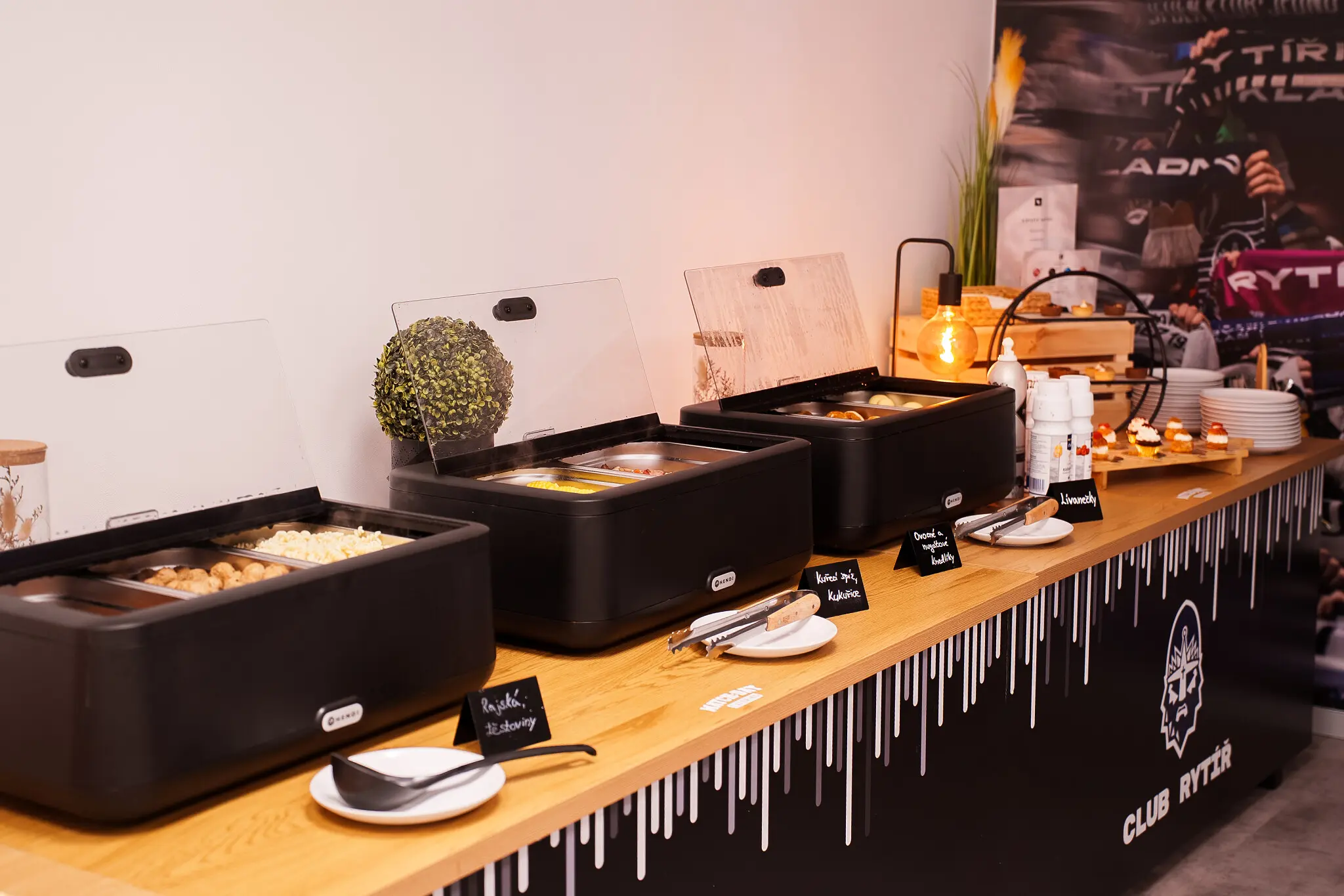 Fotografie z provozu Hospitality — Match:Day Catering
